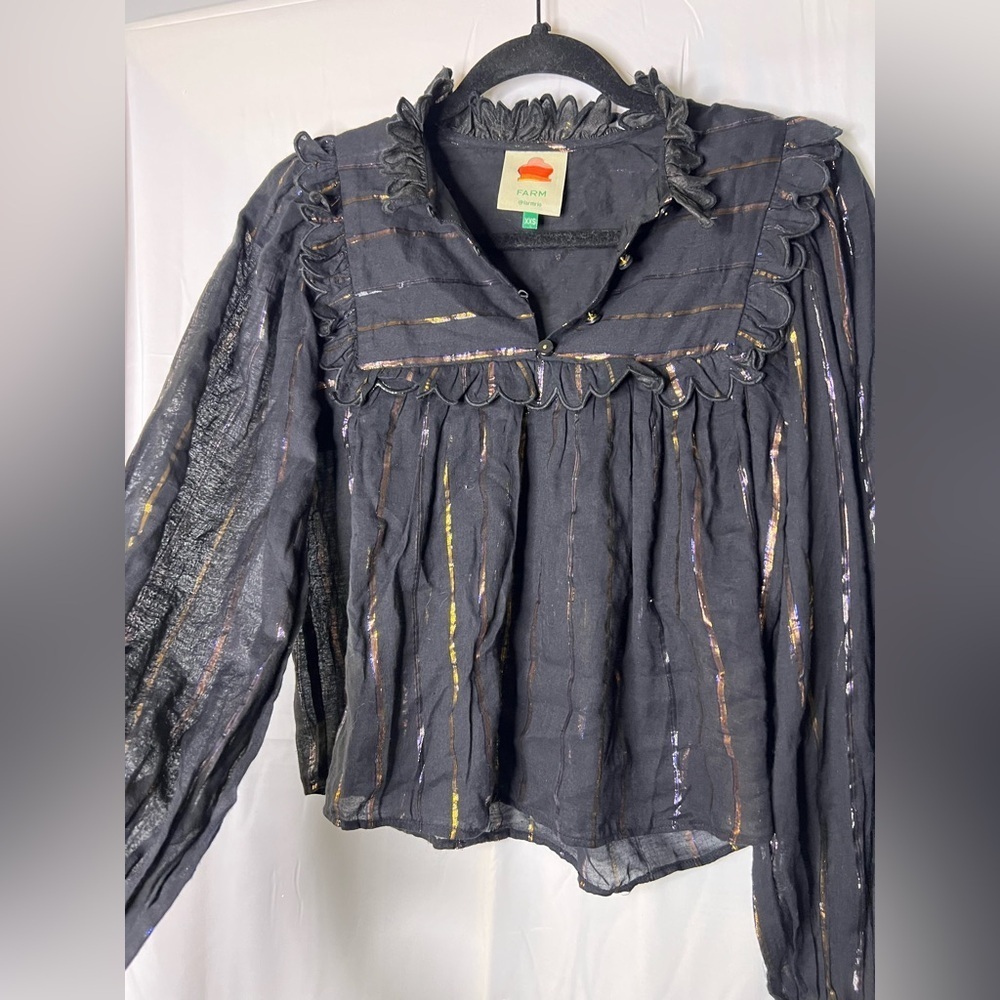FARM RIO Metallic Stripe Ruffle Shirt In Black - Picture 7 of 8